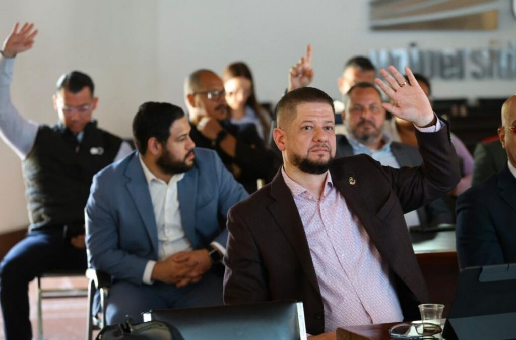 Fotografía de la reunión de la mesa de criptomonedas de Cavecom-e.