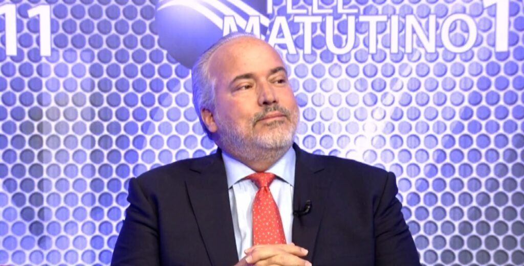 Fotografía del economista venezolano Alejandro Grisanti.